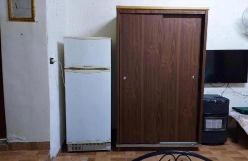 Jabal Al-Hussein Apartment | بيت الحجر 9
