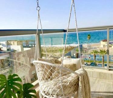 Haifa Apartment | Alona's Apartments- sea&sunsets
