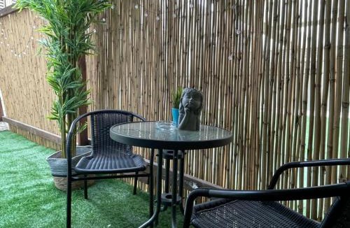 Petah Tikva Apartment | Rothschild 79
