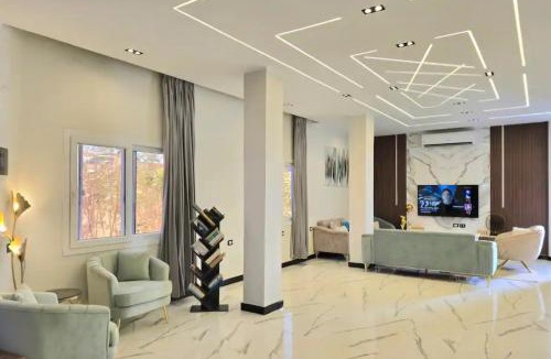 Al Ahyaa Villa | Luxury Royal Blue Family Villa 8pers private pool