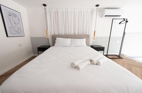 Haifa Apartment | PORT CITY HAIFA-Urbanic Loft Heart of Haifa Dwntwn