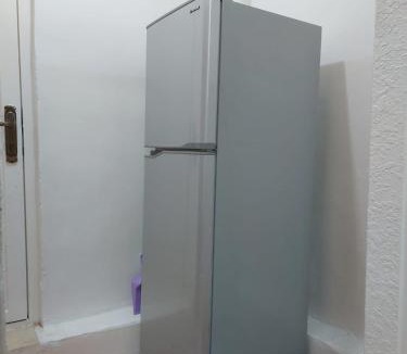 Jabal Al-Hussein Apartment | بيت الحجر 4
