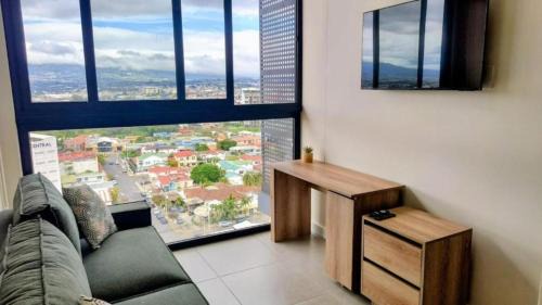 Barrio Escalante Apartment | Escalante Vibrant, modern, and new apartment for 2 to 3 people