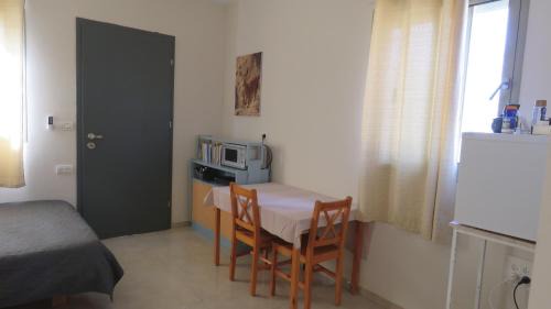 Midreshet Ben-Gurion House | עת מדבר