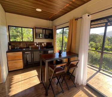 Bijagua Apartment | La cabaña del Colibrí