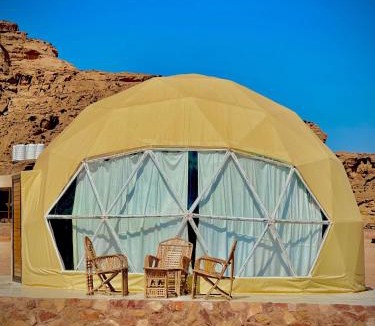 Wadi Rum Bed & Breakfast | RUM MARS lUXURY CAMP