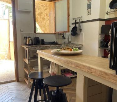 Jaffa Apartment | Beautiful apartment & garden