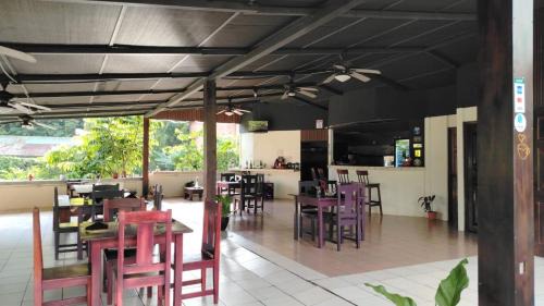 Playa Tortuga Hotel | Cabinas Hidalgo