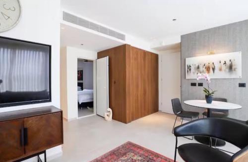 Katamon Apartment | Amazing 2Bdrm penthouse in JLM with balcony and view - פנטהאוז ירושלים