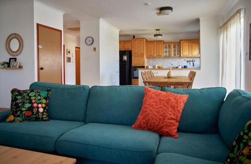 Kinneret House | Simply Holzer