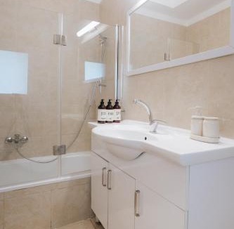 Old North Apartment | 175 Design Residence - With mamad