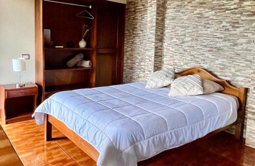 El Castillo House | Los Tucanes Lodging