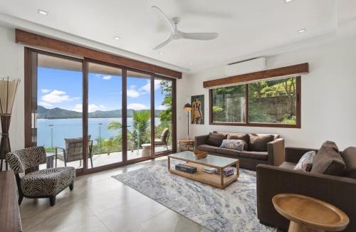 Playa Flamingo House | 5-BD Beachfront, Ocean-View Hillside Home