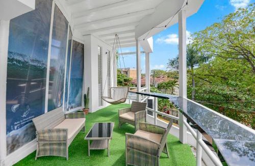 Tamarindo Hotel | Surfo House Hotel & Hostel