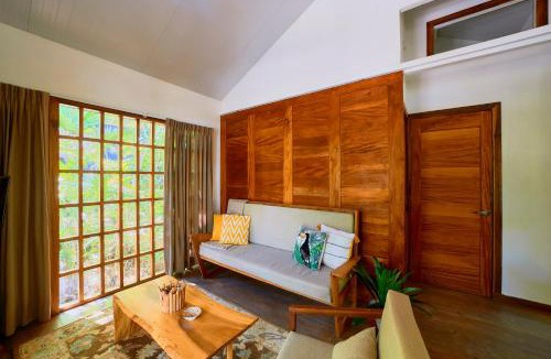 Chiguata Resort | Dragonfly Beachfront Villas-Adult Only