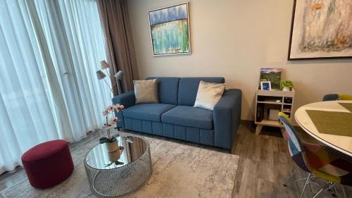 Rohrmoser Apartment | Cozy apartment with terrace, SJ Cosmopolitan Tower #402