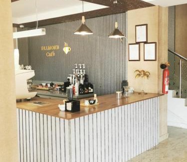 Al Maabilah Hotel | Diamond Star Hotel فندق النجمة الماسية