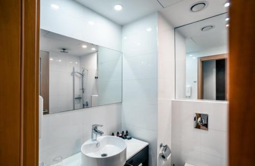 Herzliya Hotel | Benjamin Business Hotel