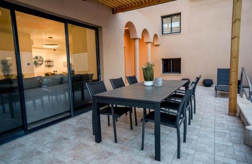 Eilat Villa | וילה רוני בריכה מחוממת Villa Roni Heated pool