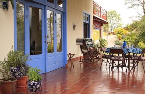 Orosi House | Casa Bartzis Sept to Nov offers 1 hour free massage