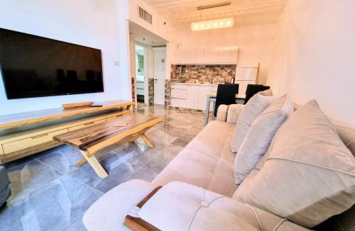 Tiberias Old City Apartment | Tiberias 521