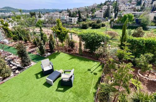Abu Ghosh Bed & Breakfast | מבט אל הואדי