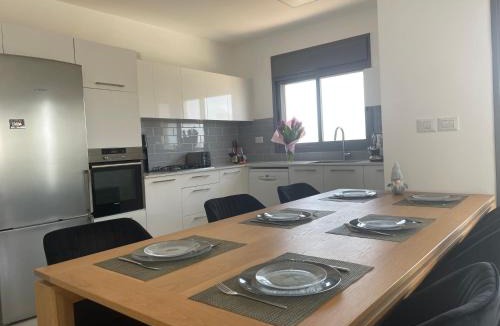 Hadera Apartment | SEA & FUN