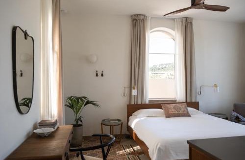 Ein Karem Hotel | Khan Ein Karem Boutique Hotel