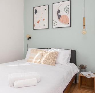 Haifa Apartment | PORT CITY HAIFA - BAT GALIM 25 mtrs from the beach & Rambam