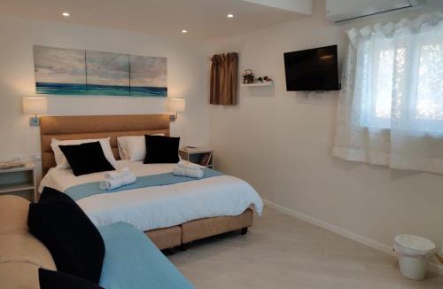 Netanya Apartment | Migdal Luxury Suites Netanya J29