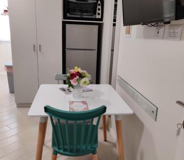 Netanya Apartment | Migdal Luxury Suites Netanya J29