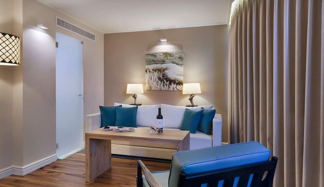 Oasis Spa Club Dead Sea Hotel