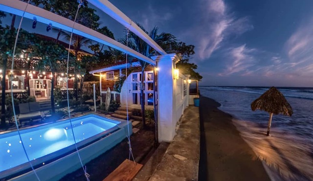 Romantic Seaside Casita w Pool AC Fire Sunsets