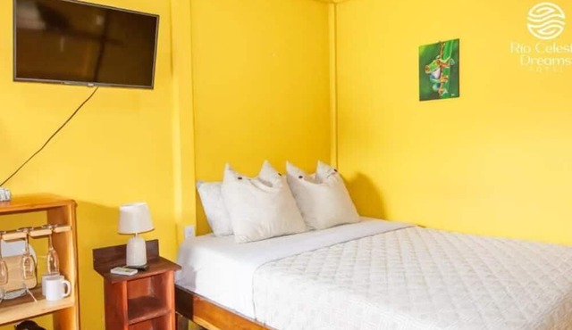 Hotel Rio Celeste Dreams
