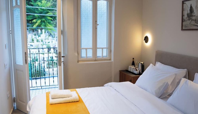 Roots Boutique Hotel