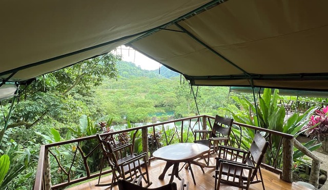 Rafiki Safari Lodge
