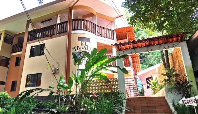 Hotel Tajalin Downtown Montezuma