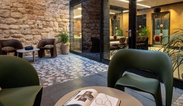 Unique 1BR Suite with Terrace in Bat Yam-Israel