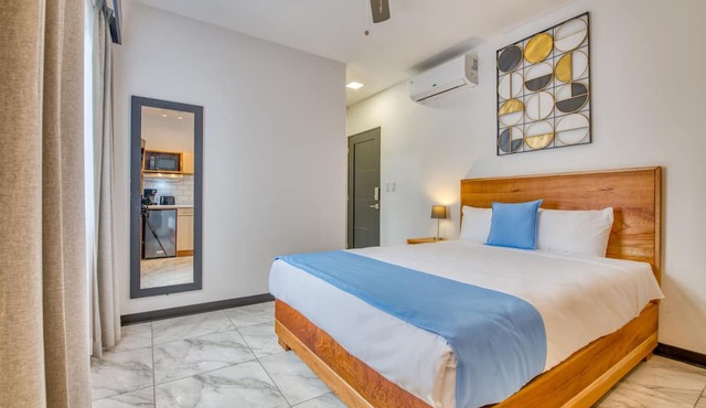 Modern apartment in the Heart of San Jose!