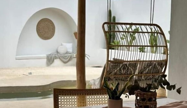 Las Guapas Villa