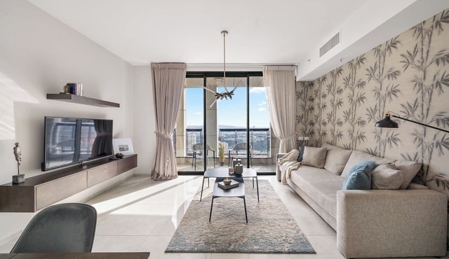 JTower - Magical 2BR Parking with amazing view, city center