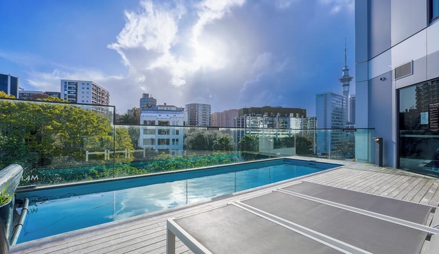 Stylish 2-Bedroom Apartment in Central Auckland in Auckland