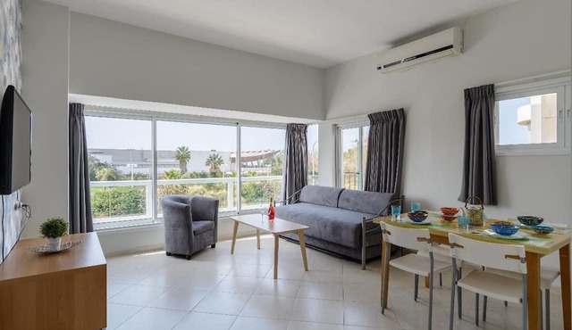 Sea Suites Apartments