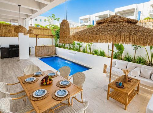 Turquoise chalet - Luxury 3BR Apartment with Private Pool