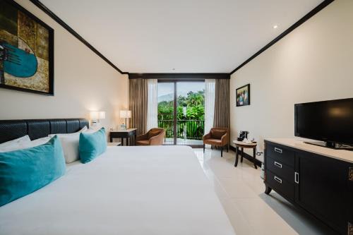 The Royal Corin Thermal Water Spa & Resort - Adults Only