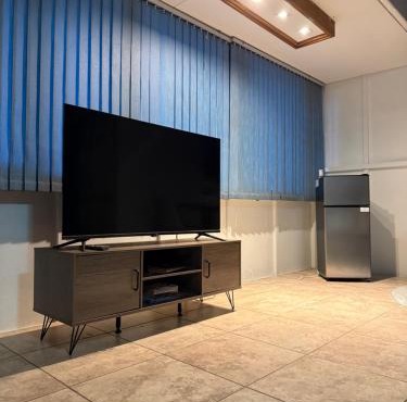 Comfortable Escazú Stay Full Kitchen, 2 Beds