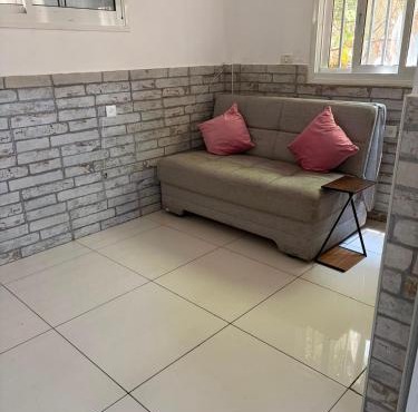 Cozy 2 Room Apartment near Madatech and Carmelit