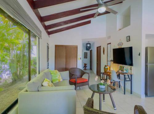 Private Villa With Resort Experience