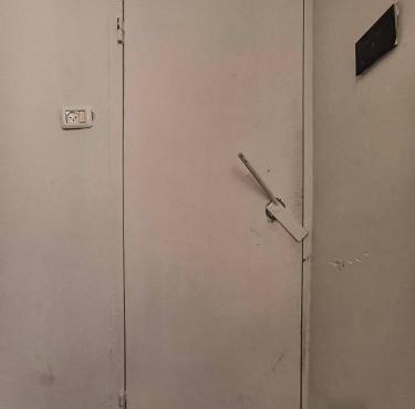 Studio with Terrace & Free Parking