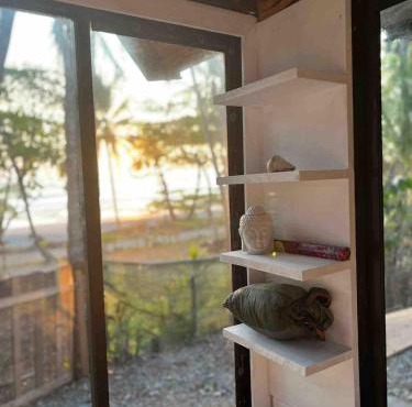 Private Beachfront Beach Hut